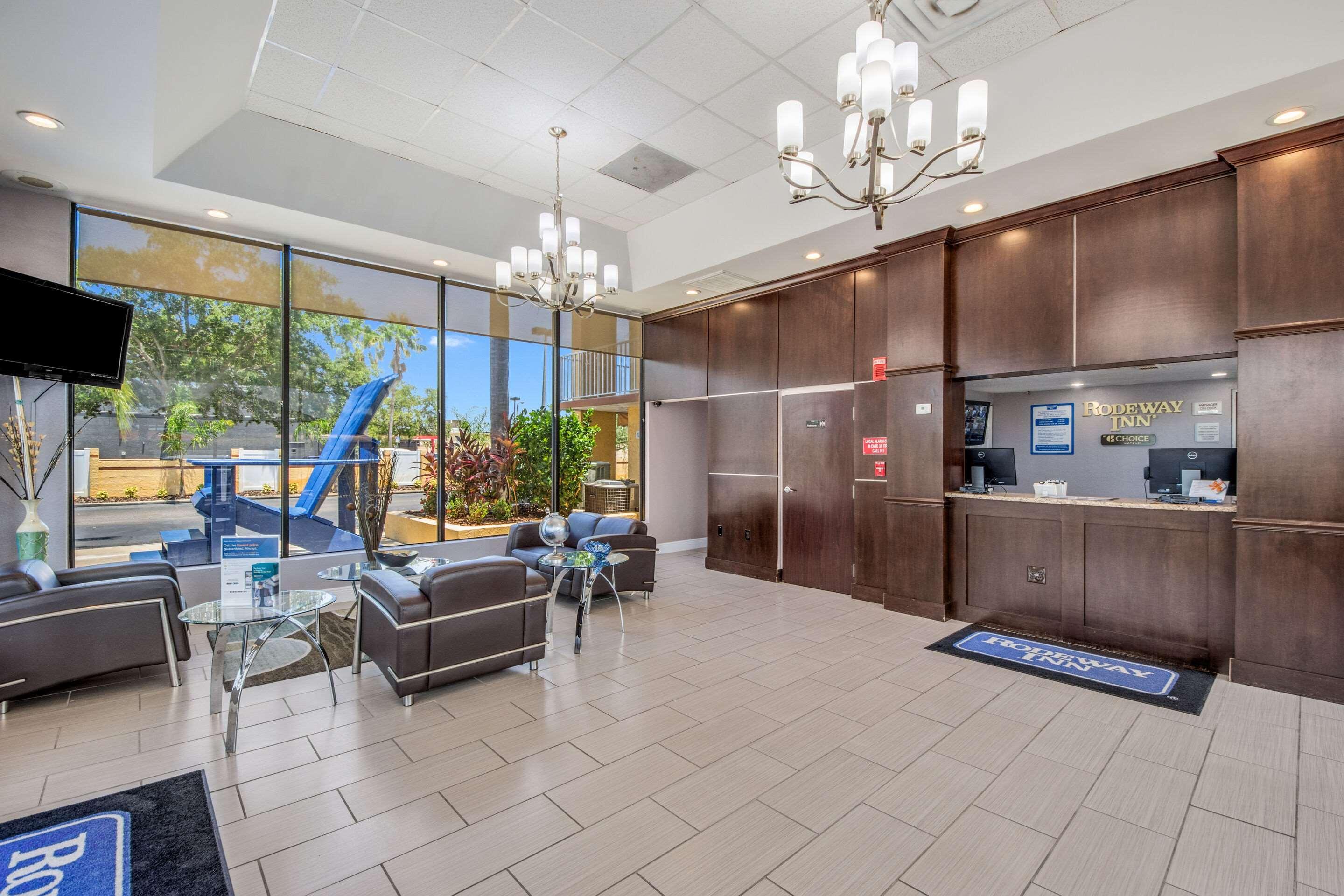Rodeway Inn Port Richey North Bagian luar foto